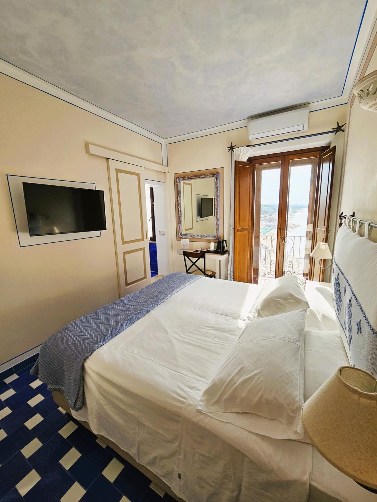 Residenza Sveva Acomodação com café da manhã Termoli Exterior foto